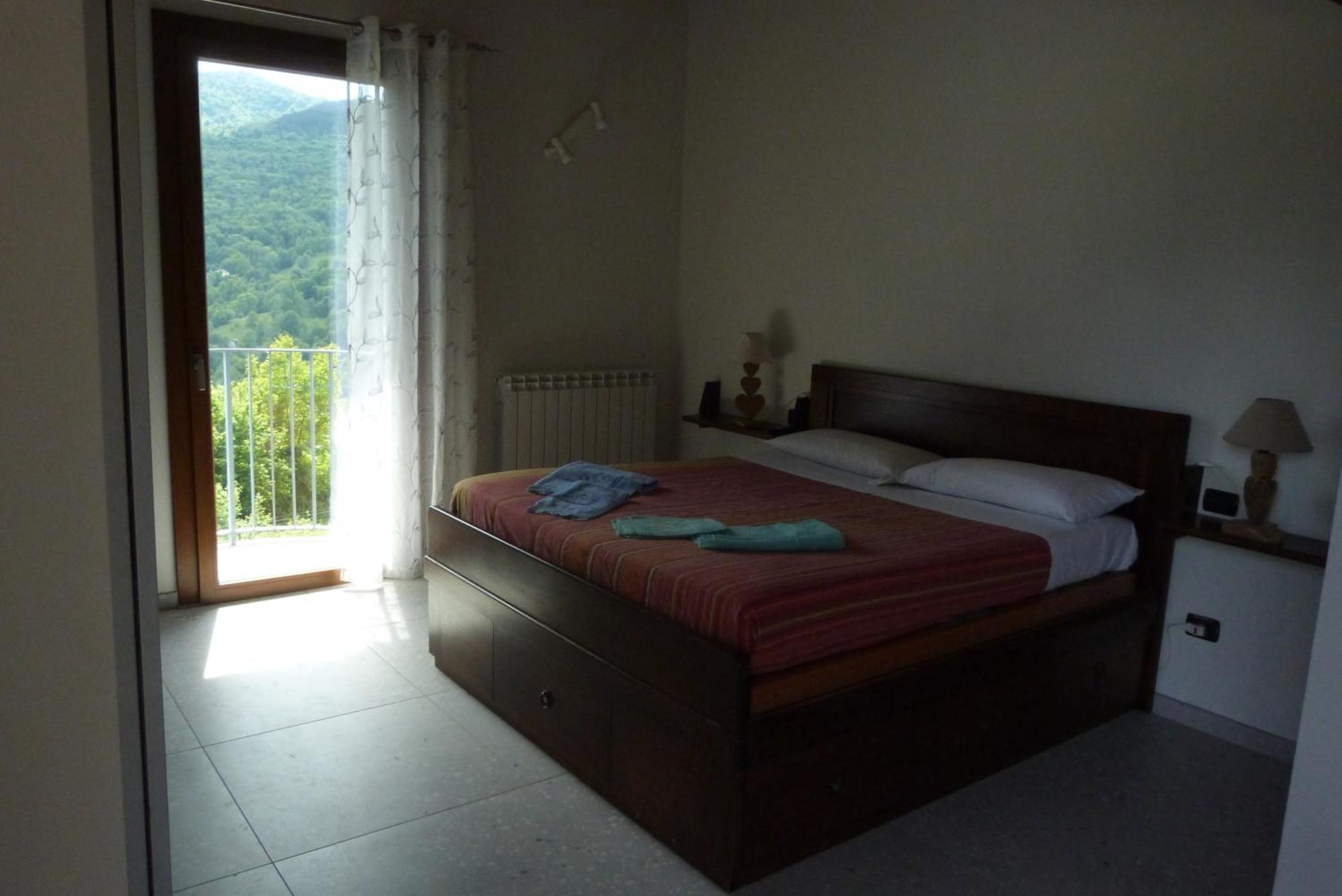 Giardino Tra I Laghi Bed & Breakfast San Fedele Intelvi Exterior photo